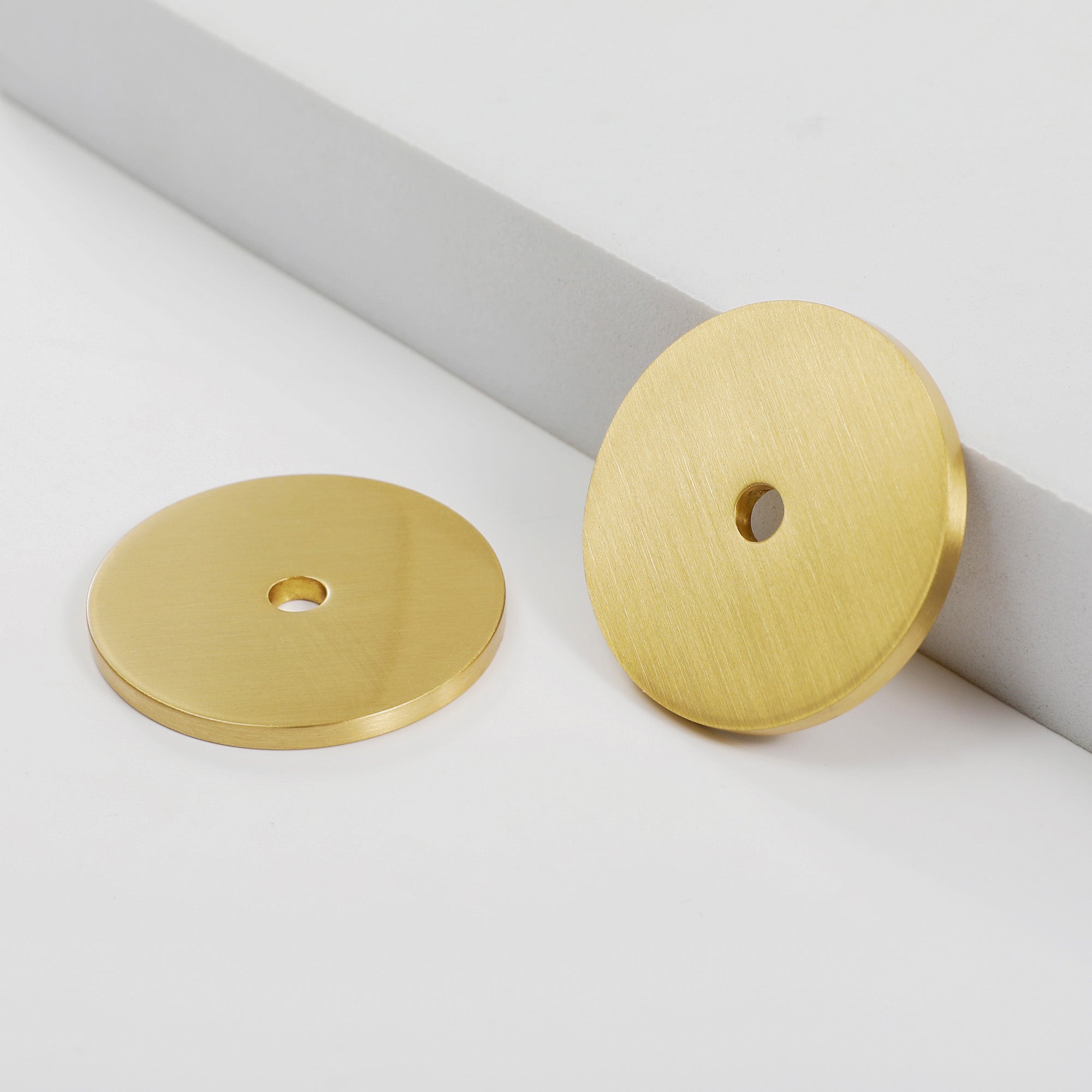 Modern Round Brass Knob Backplate 1.5" Inch