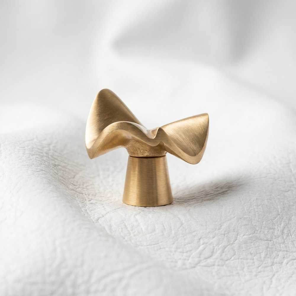 Wave Brass Cabinet Knob