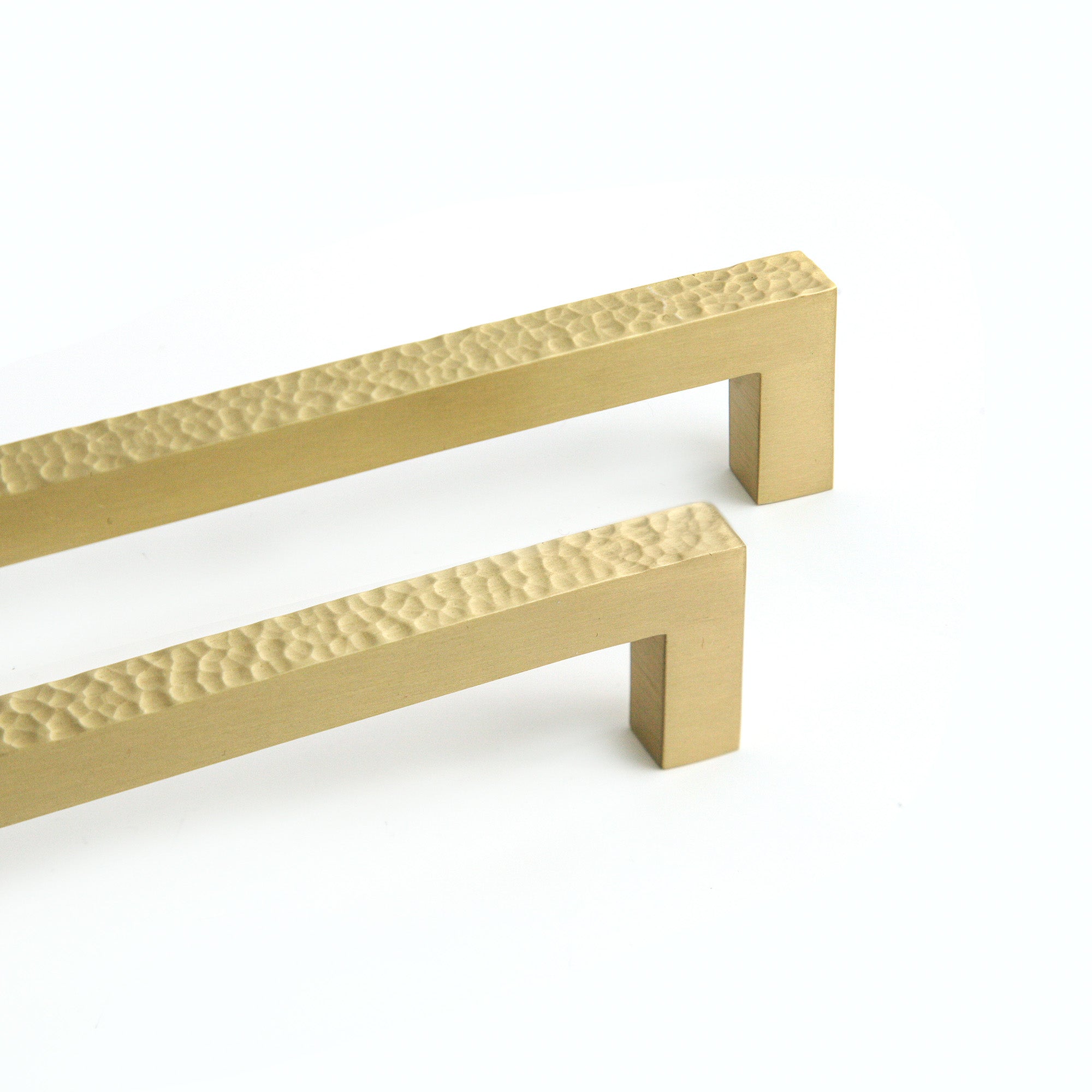 Hammered Brass Slim 18" Panel Appliance Bar Pull - Modern